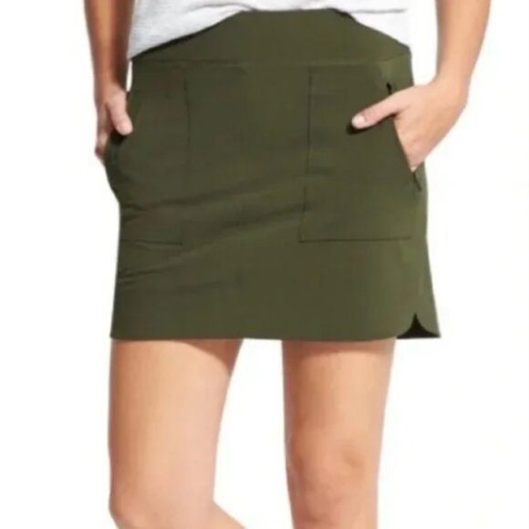 Athleta Chelsea Cargo Skort - Picture 2 of 8